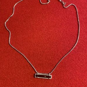 Kendra Scott necklace